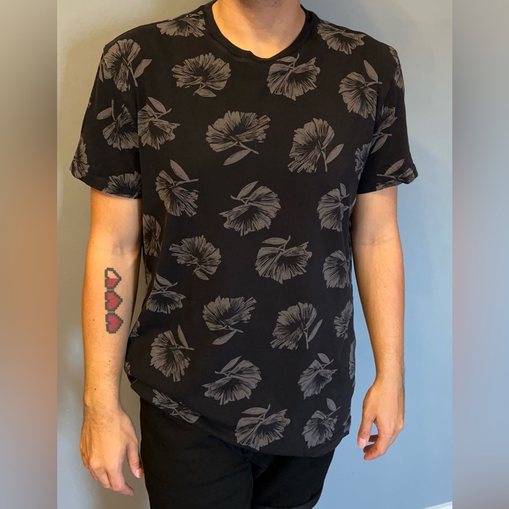 Express Black and Gray Short Sleeve Tees